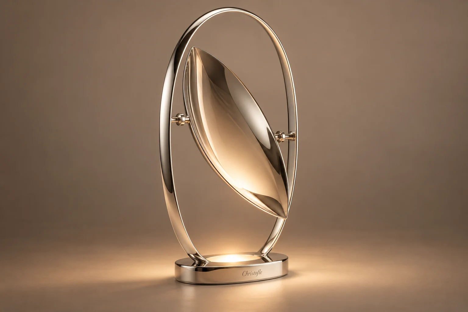 Christofle — Light, turned towards each other.